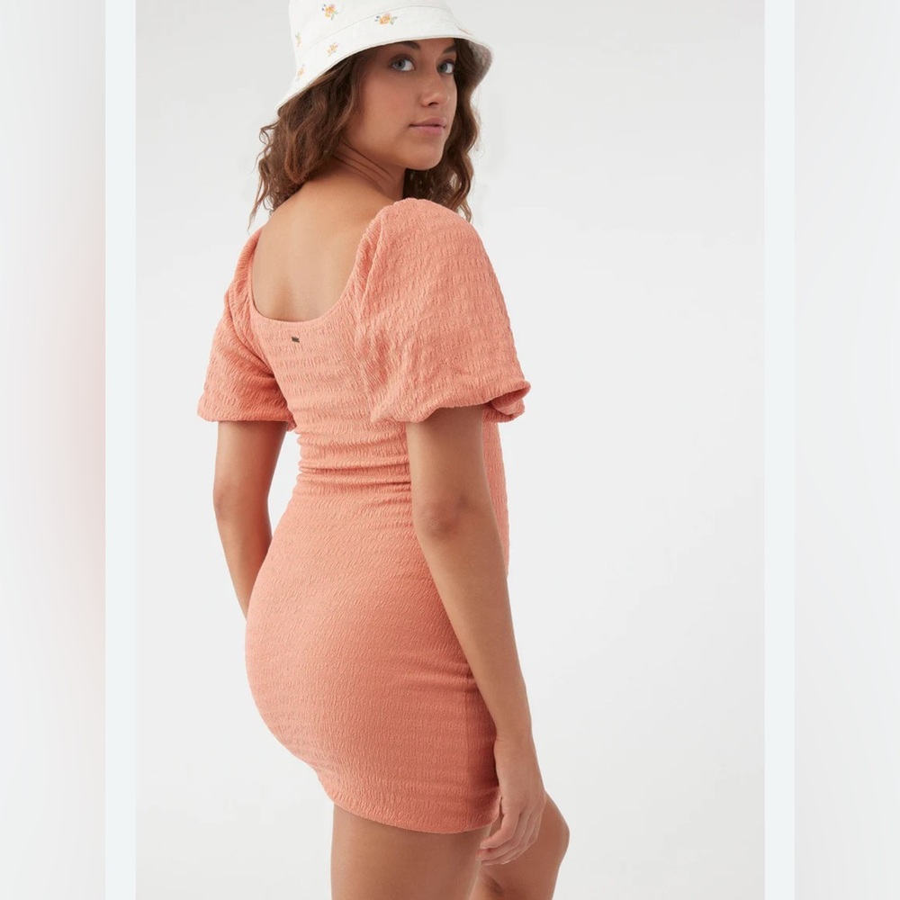 O'NEILL Teagan Smocked Mini Dress Puff Sleeve Sweetheart Neck Stretchy BodyCon S - Picture 3 of 17